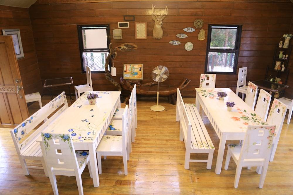 The Lakeview Suites Tagaytay City Ngoại thất bức ảnh