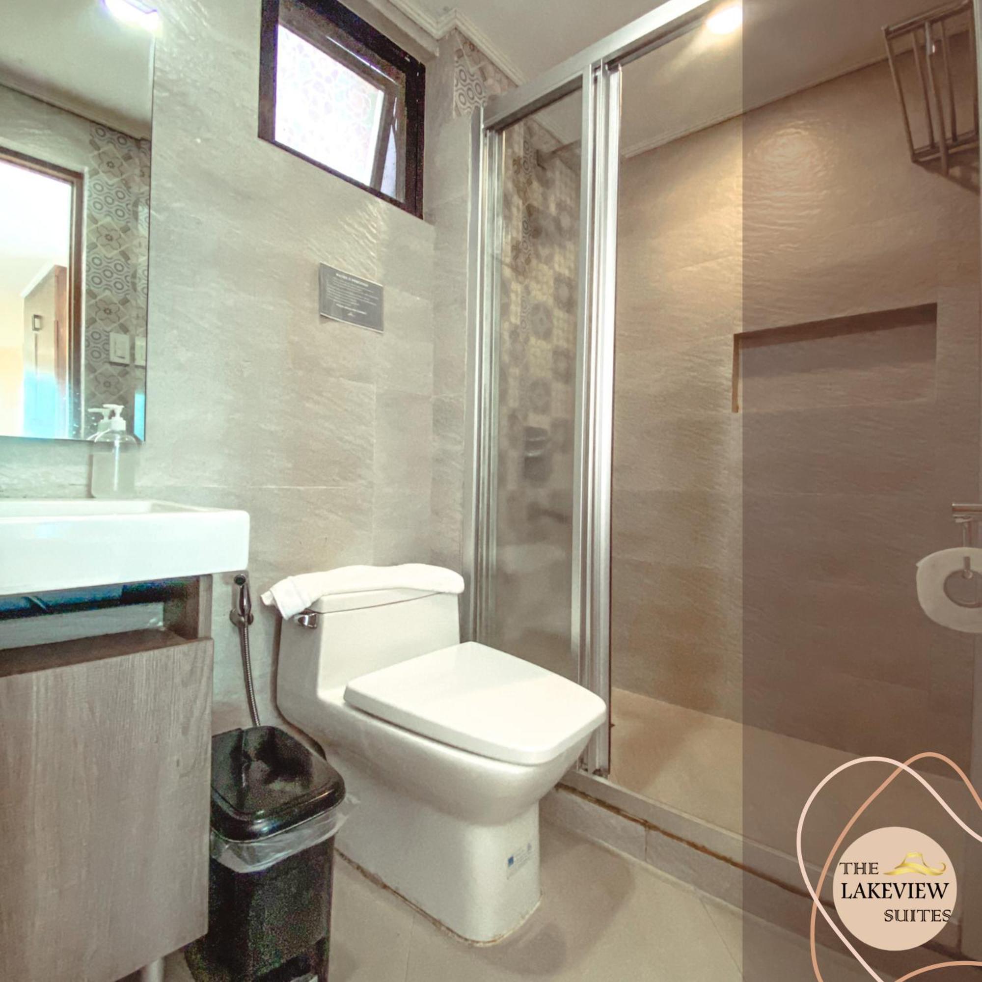 The Lakeview Suites Tagaytay City Ngoại thất bức ảnh